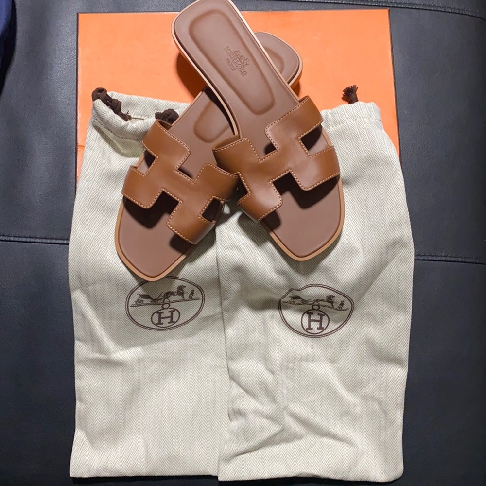 Brand new hermes sandal